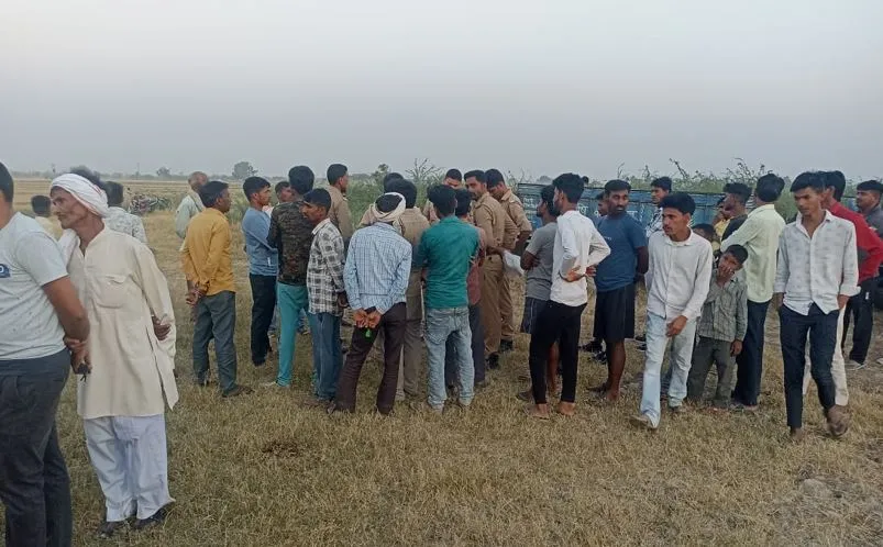 बदायूं: खेत पर मिला दवा लेने गए ग्राम प्रधान के पिता का शव, परिवार में मचा कोहराम