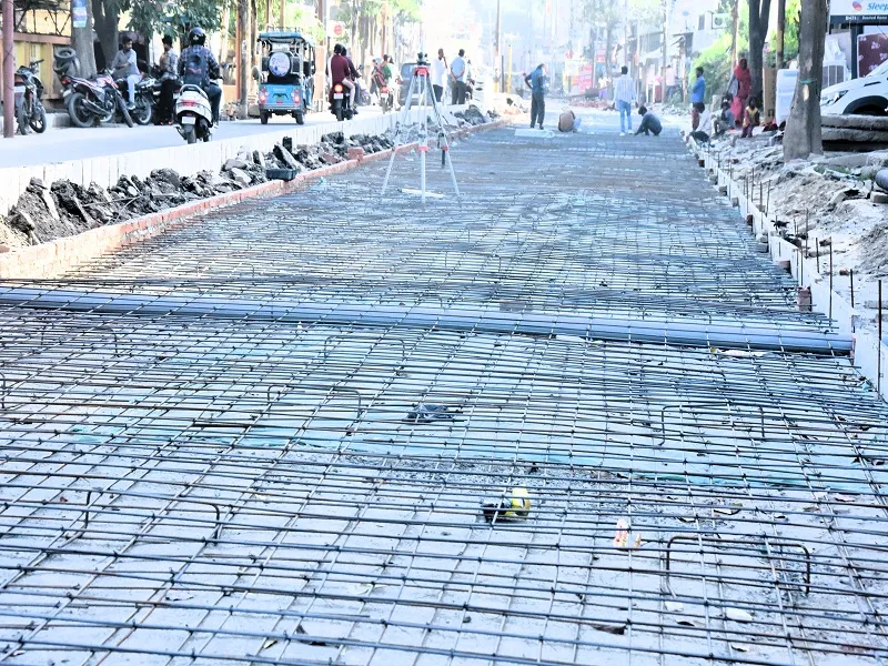 मुरादाबाद : लंबित परियोजनाओं को जून तक पूरा करने को दिखानी होगी तेजी