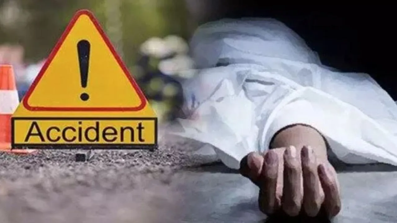 Banda: साइकिल से घर जा रहे युवक की वाहन की टक्कर से मौत; पुलिस ने शव पोस्टमार्टम को भेजा