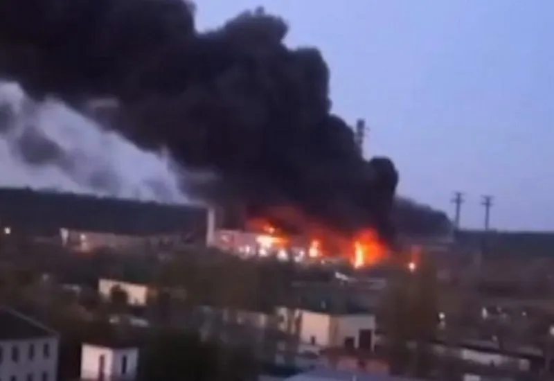 रूसी हमलों में यूक्रेन का शीर्ष ऊर्जा संयंत्र तबाह, कर्मचारियों ने जान बचाने के लिए आश्रय स्थल में ली शरण