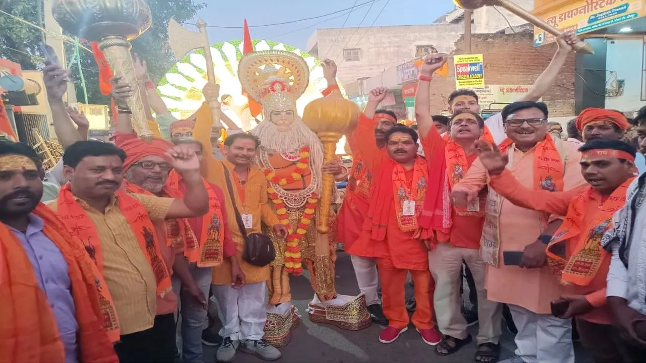Ram Navami 2024: रामनवमी पर निकली शोभा यात्रा, रामलला के जयकारों से भक्तिमय हुआ माहौल