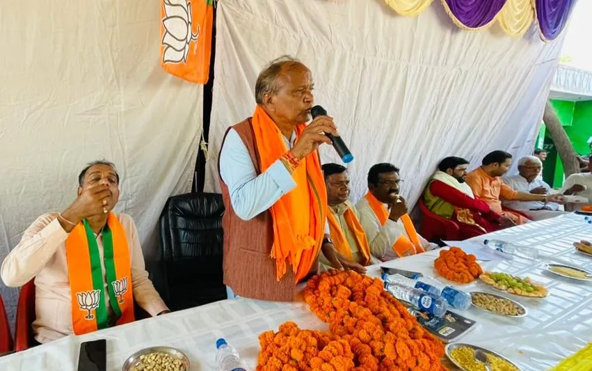 Bareilly News: भारतीय संस्कृति और सनातन के ध्वजवाहक हैं पीएम मोदी- छत्रपाल गंगवार