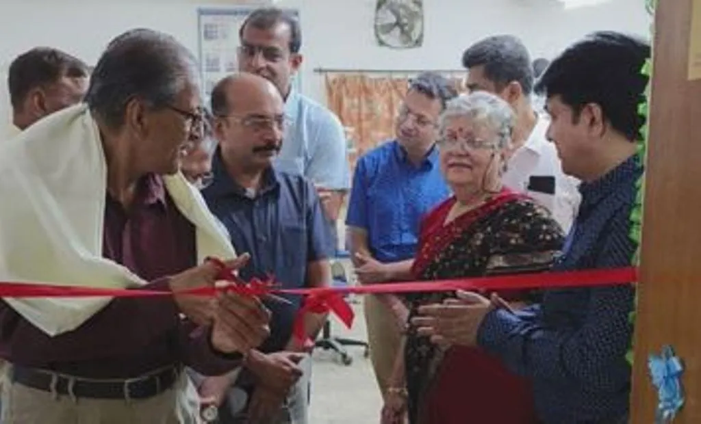 Bareilly News: रोहिलखंड डेंटल कॉलेज में अत्याधुनिक सीबीसीटी मशीन का उद्घाटन