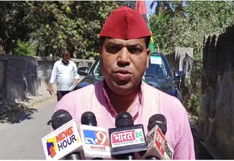 मुरादाबाद : अपने दायरे में रहकर काम करो...रुचि वीरा के व्यवहार से दुखी सपा कार्यकर्ता, कहा- जॉब छोड़ पार्टी के लिए किया था चुनाव प्रचार