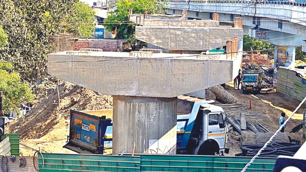 Kanpur: दादा नगर समानांतर पुल निर्माण में सुपर स्ट्रक्चर के काम में आई तेजी; दो दिन बाद शुरू होगी स्लैब ढलाई