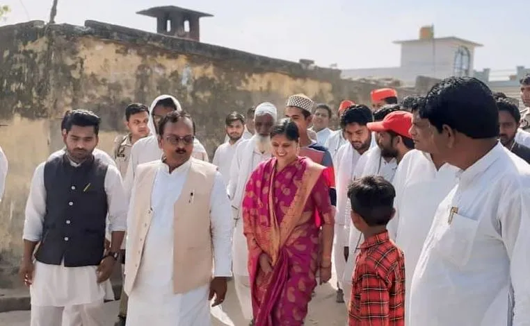 पीलीभीत: आमजन के मुद्दों को उठाकर भगवत ने ली सियासी बढ़त, एक घंटा आराम और 23 घंटे काम...दिन-रात चली सभाएं