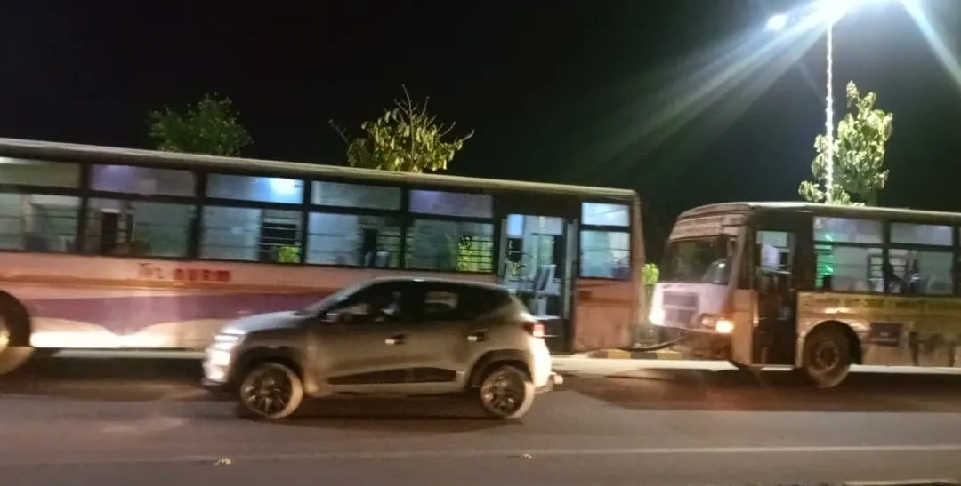 सिटी बसों की पूरी हो चुकी है उम्र,कंडम घोषित,फिर भी ढो रही हैं सवारियां,मुश्किलों में यात्रियों का सफर  