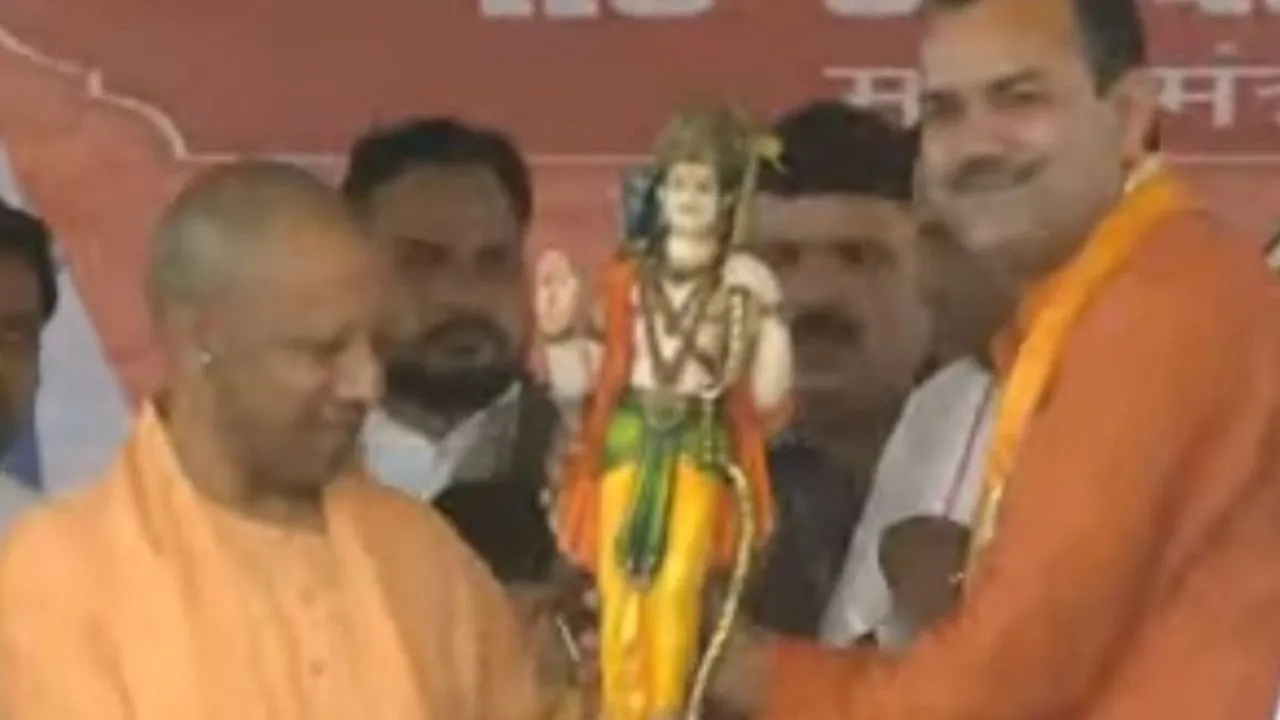 सीएम योगी 4