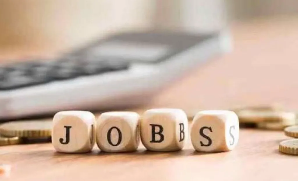 IFSCA में ऑफिसर ग्रेड ए असिस्टेंट मैनेजर के पदों के लिए निकली वैकेंसी, ऐसे करें आवेदन  