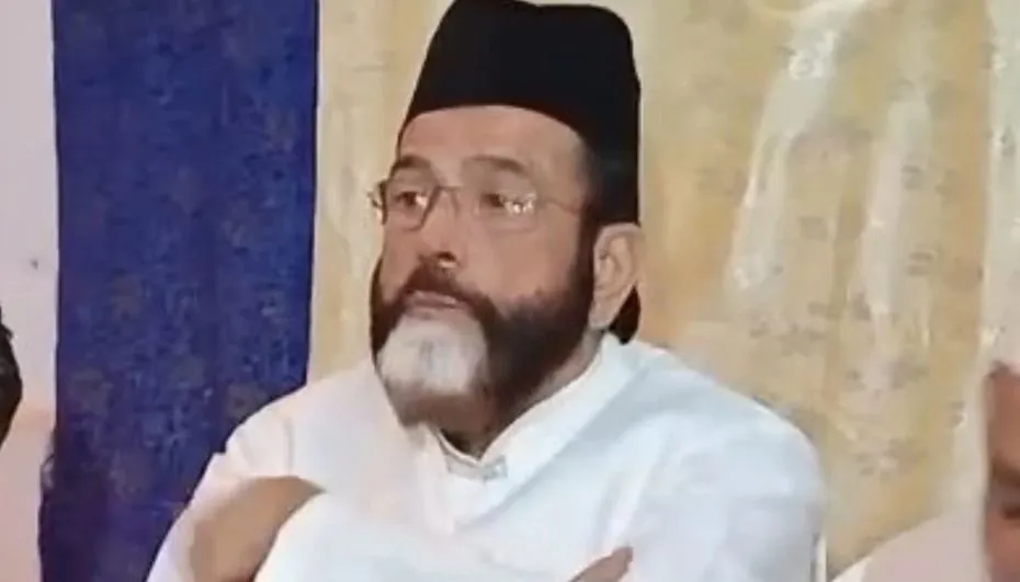 बरेली: नोटा दबाने की अपील का नहीं दिखा असर, वोट डालने नहीं गए मौलाना तौकीर रजा 