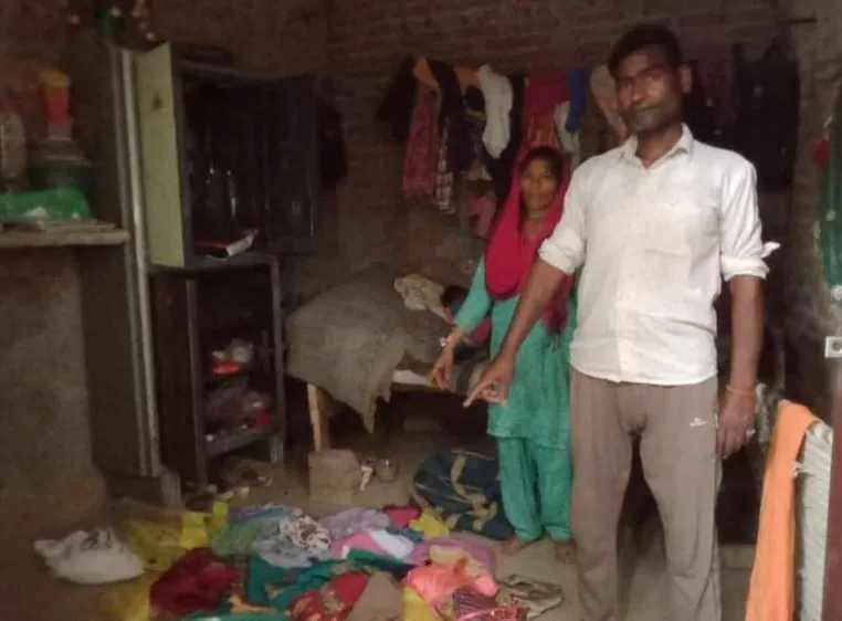 संभल: एक रात में पांच घरों के ताले तोड़े, चार घरों से लाखों का समान समेट ले गए चोर