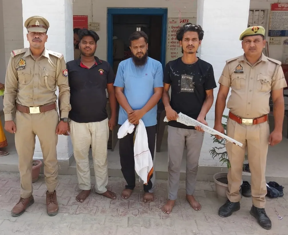 बरेली: भैंस चोरों का गिरोह पकड़ा गया तो मीट फैक्ट्री के साथ सरकारी सिस्टम की भी खुल गई पोल