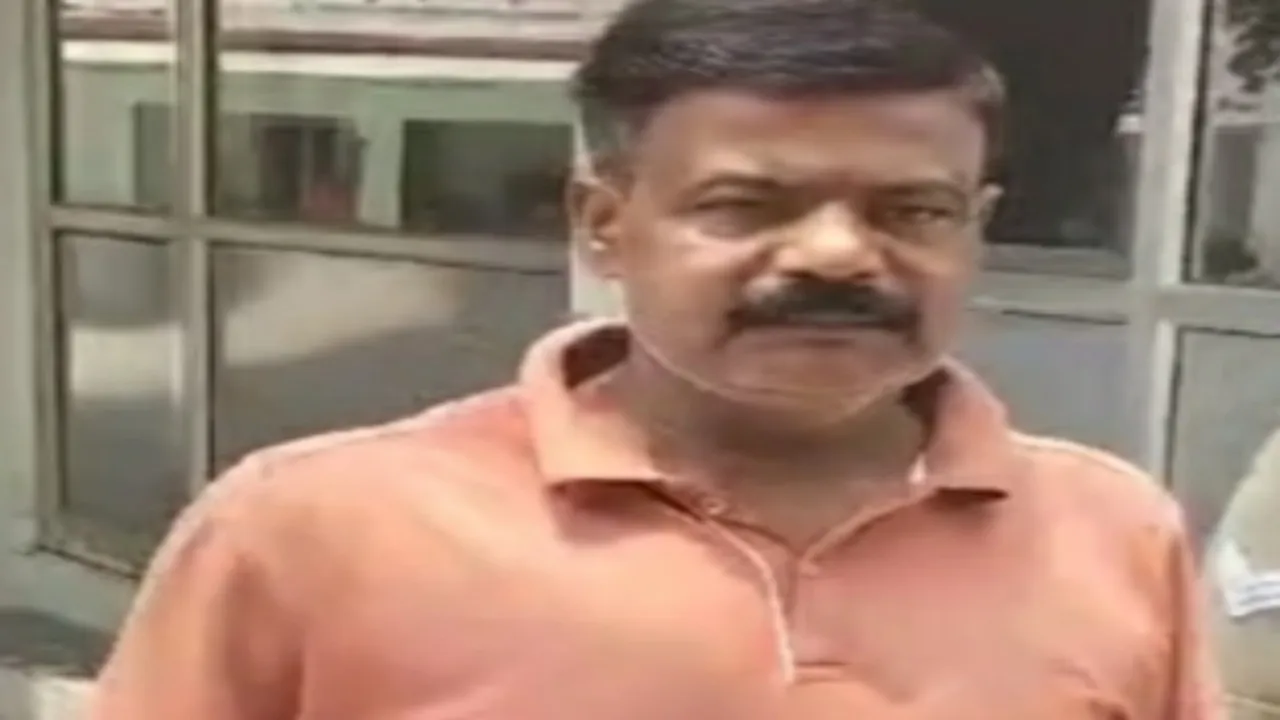 हरदोई पुलिस की गिरफ्त में आया फरार चल रहा 15 हजार का इनामी 