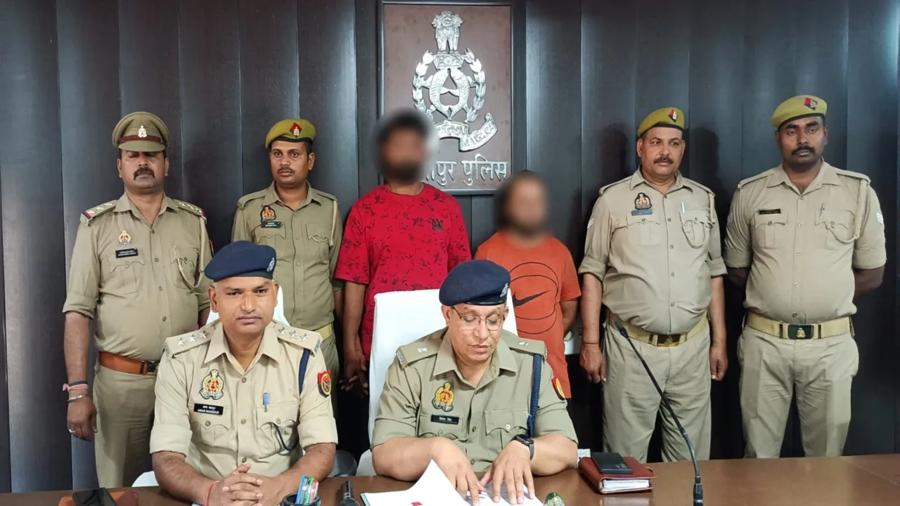 मीरजापुर में 10 लाख रुपये कीमत का गांजा बरामद, दो अन्तर्राज्यीय शातिर तस्कर गिरफ्तार