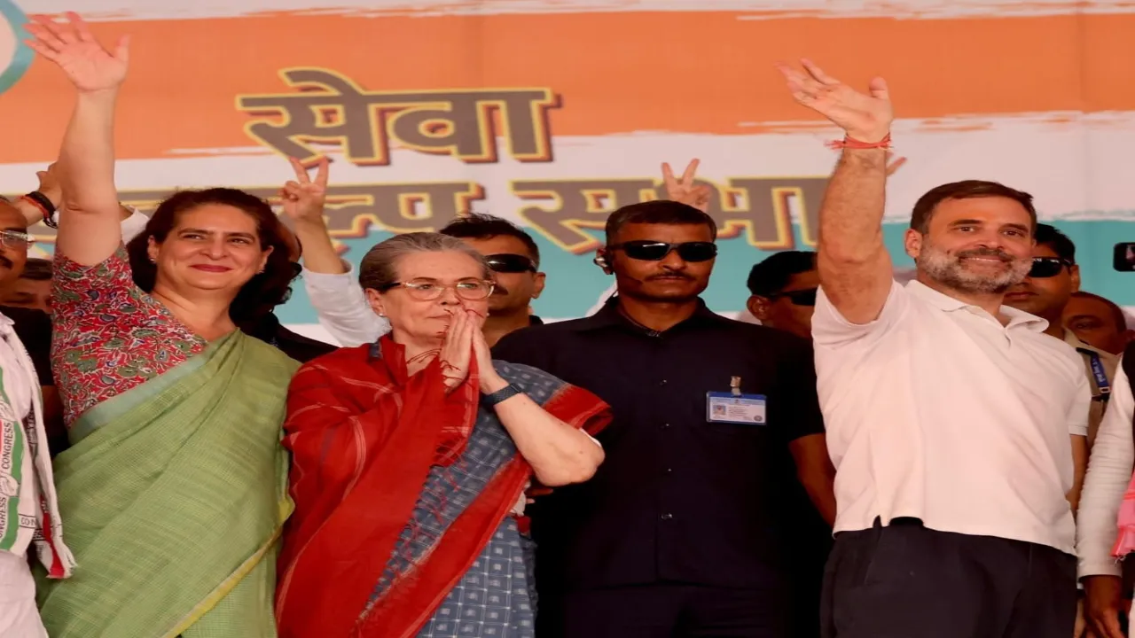 सरकार आने पर रायबरेली और अमेठी का एकसाथ होगा विकास: राहुल 