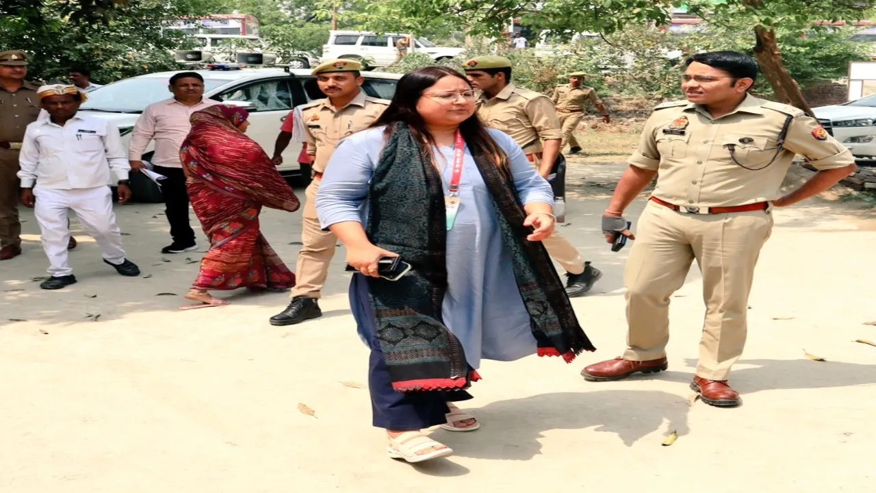 Video: गोंडा सपा प्रत्याशी ने भयमुक्त मतदान प्रक्रिया पर उठाए सवाल, डीएम ने किया खारिज