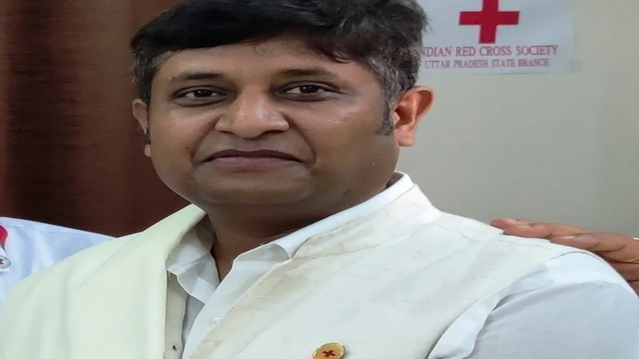 अयोध्या: राष्ट्रीय मास्टर ट्रेनर बने आशीष, उत्कृष्ट प्रदर्शन कर हासिल किया ये मुकाम 