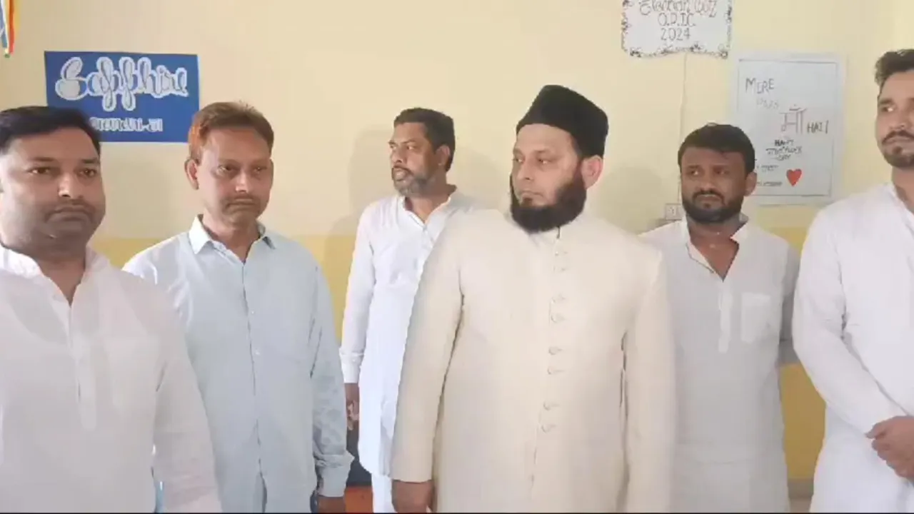 Lucknow voting: लोकसभा चुनाव में मौलाना Farangi Mahali और Qazi E Shahar ने किया मतदान, जनता से की ये अपील