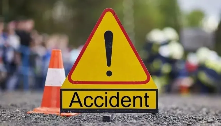 बरेली: महिला की सड़क हादसे में मौत, बच्चे को दिलाने जा रही थी दवा 