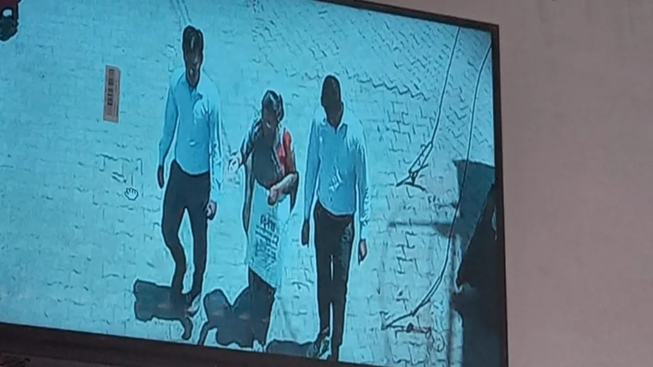 बहराइच: केमिकल लगते ही बेहोश हुई महिला, घर जाकर बदमाशों ने की लूटपाट 