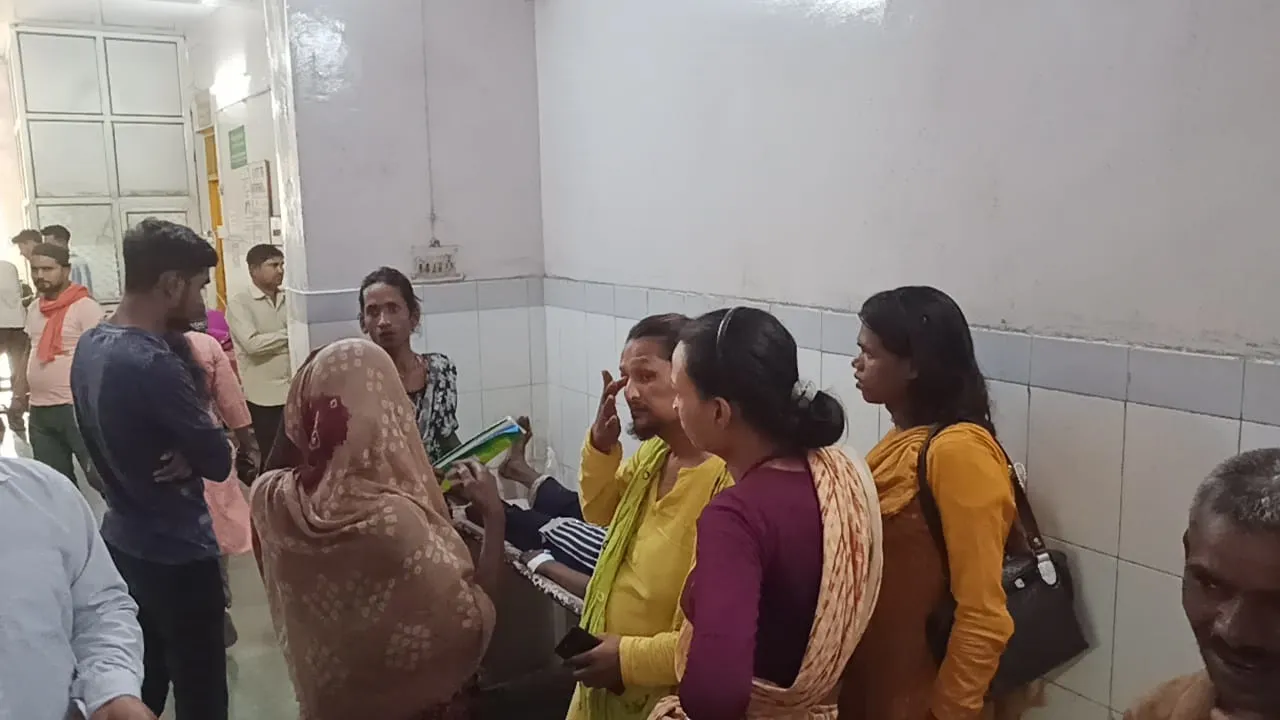 बहराइच: किन्नरों के दो गुटों में जमकर हुई मारपीट, चार घायल, पुलिस ने नहीं दर्ज किया केस