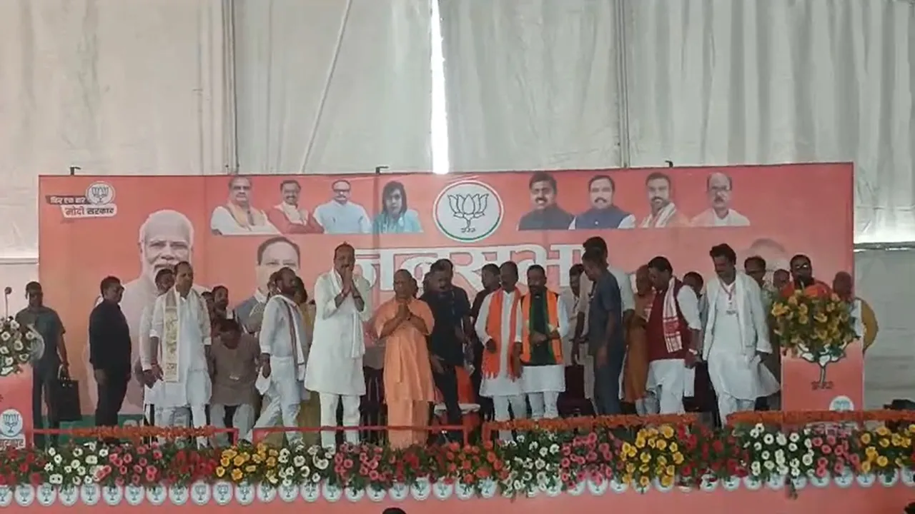 सीएम योगी ने कांग्रेस साधा निशाना, कहा- राहुल को रायबरेली में पाकिस्तान के मंत्री का मिल रहा समर्थन