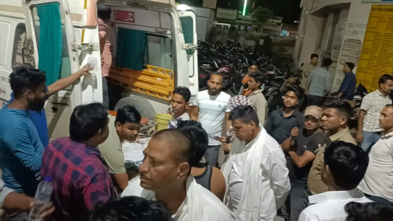बहराइच: सड़क हादसों में युवक समेत चार की मौत, टीन शेड में बैठे लोगों को चार पहिया वाहन ने रौंदा