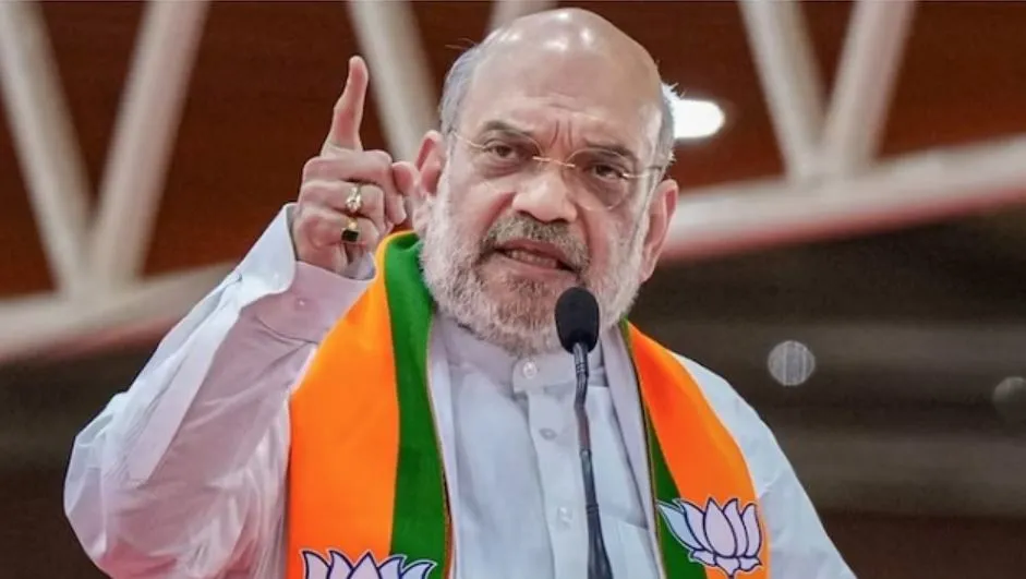 'मतदाताओं ने गलती की तो राम मंदिर में 'बाबरी' नाम का ताला लग जाएगा', लखीमपुर में बोले अमित शाह 