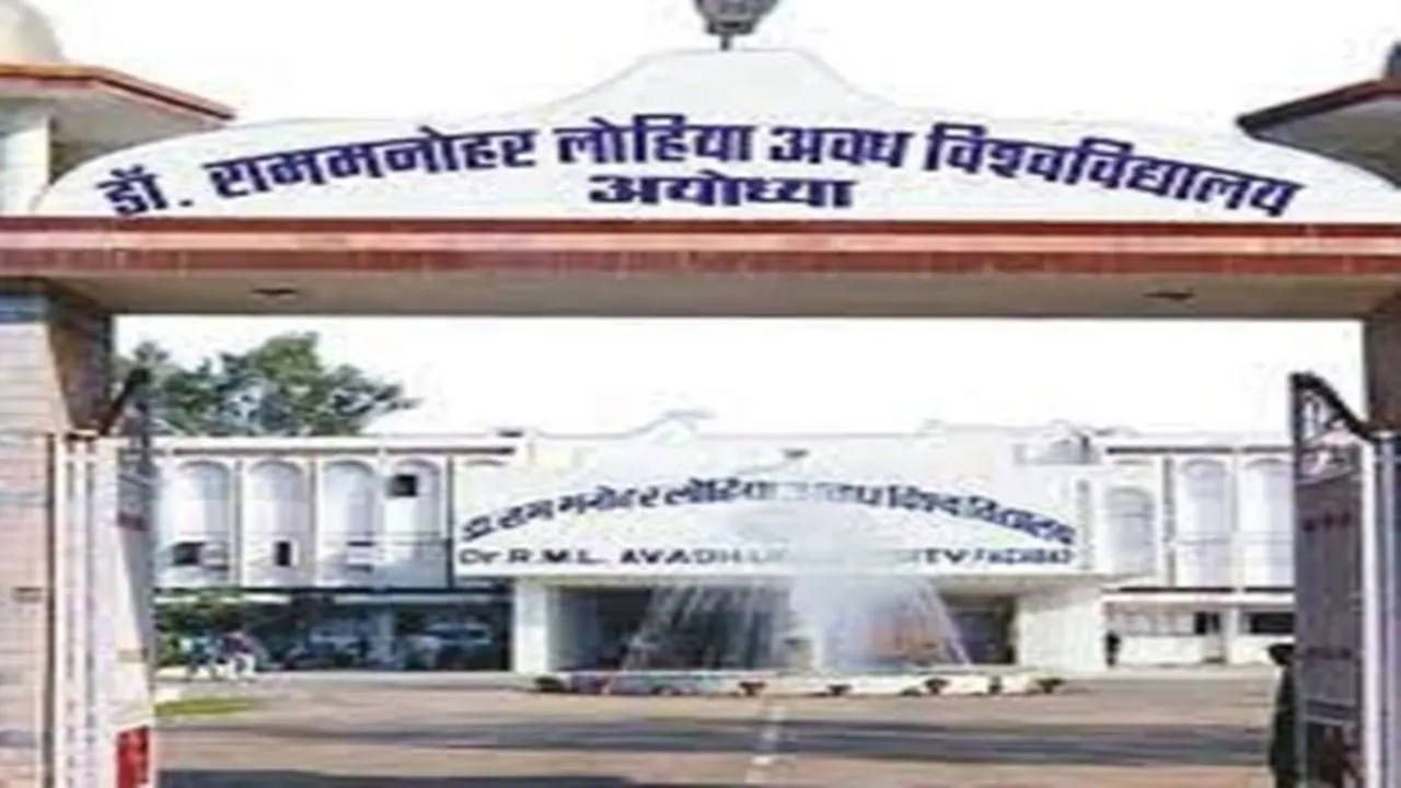 अयोध्या: गर्मी में परीक्षा मामले ने पकड़ा तूल, आज शाम बुलाई गई परीक्षा समिति की बैठक