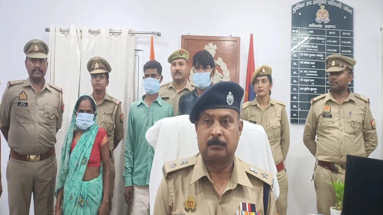 लखनऊ: दो आशिकों के साथ मिलकर पत्नी ने पति को कुल्हाड़ी से काट कर की हत्या, तीनों हत्यारों को पुलिस ने भेजा जेल