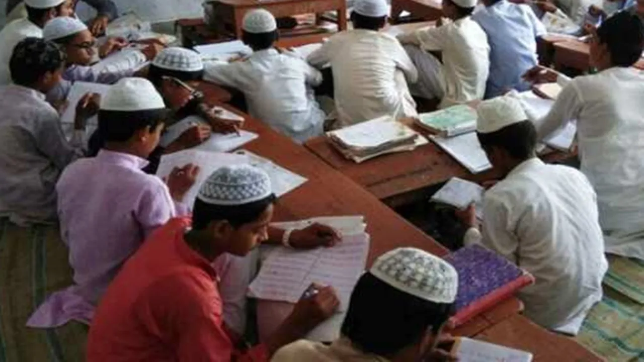 लखनऊ: पुनर्जन्म और जन्नत की बात करने वाले बच्चों का हो चुका था ब्रेनवाश, मदरसा संचालक पर FIR की तैयारी 
