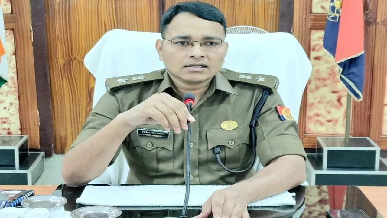 गोंडा: 47 पर लगा गैंगस्टर एक्ट, 26 की खोली गई हिस्ट्रीशीट, पुलिस ने की कार्रवाई 