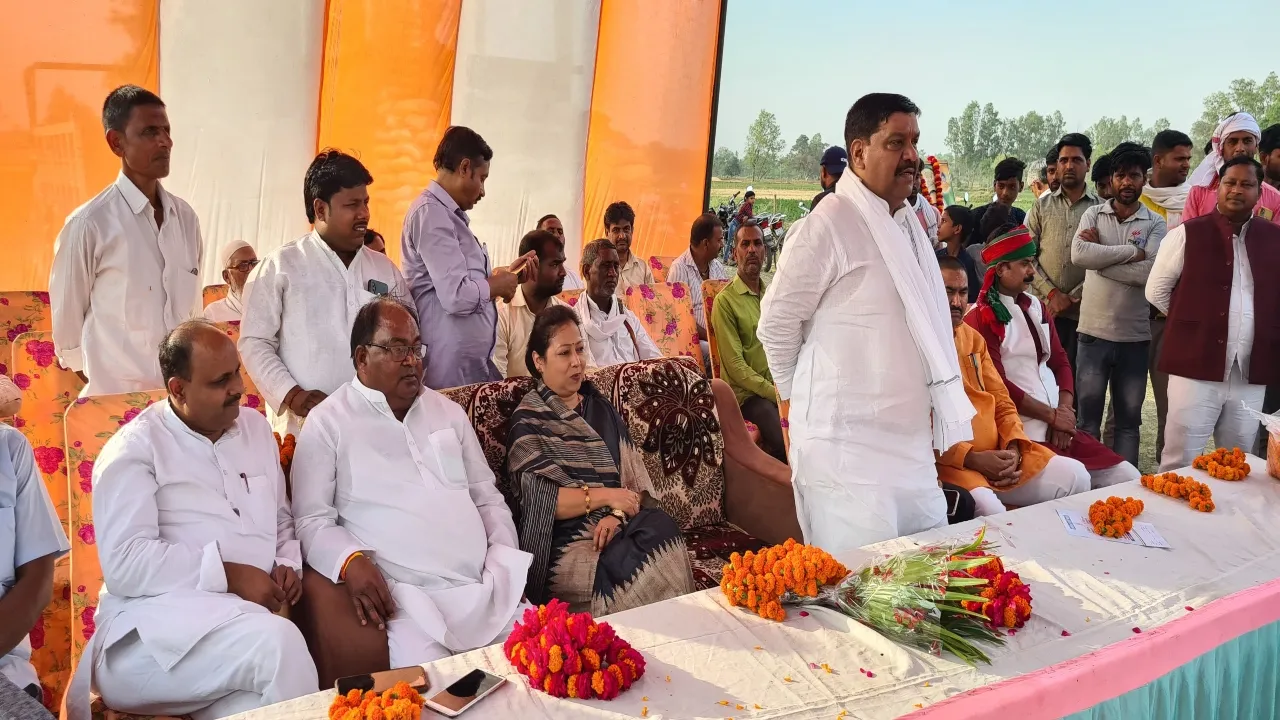 सरकार की गलत नीतियों से देश का हर नागरिक त्रस्त :अरविन्द सिंह गोप