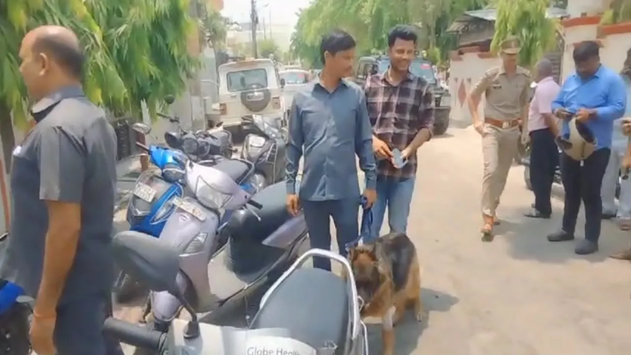 Video: लखनऊ में बड़ी वारदात, पूर्व आईएएस देवेंद्र नाथ दुबे के घर में लूट के बाद पत्नी की हत्या   