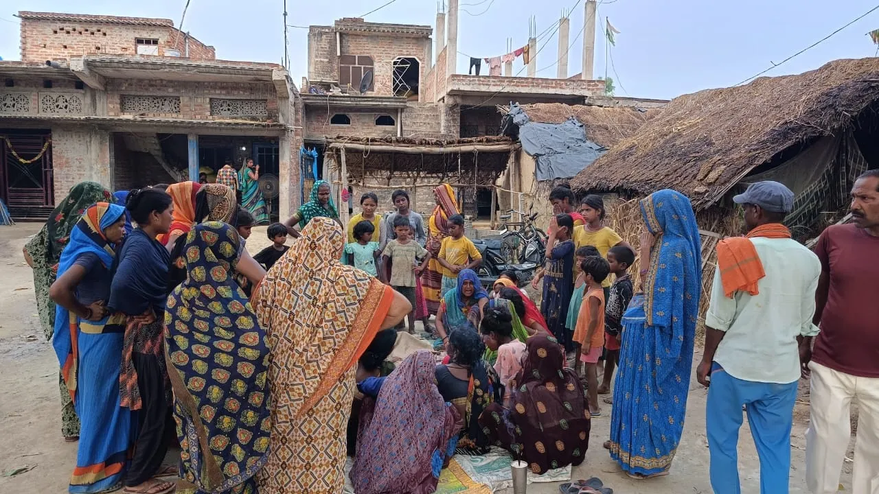 बहराइच: मवेशियों से फसल को बचाने के लिए कटीले तार में दौड़ाया करंट, महिला की मौत, दो गंभीर