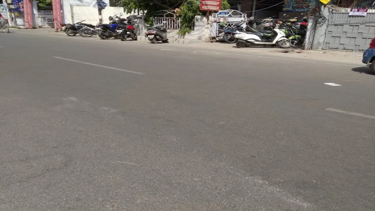 यूपी में भीषण गर्मी बना रही रिकॉर्ड, लखनऊ में 1 बजे तक 42 डिग्री पहुंचा तापमान-सड़कों पर सन्नाटा   