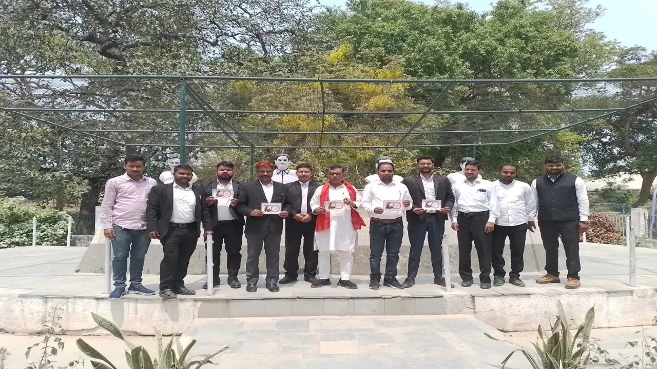 अयोध्या: काकोरी एक्शन शताब्दी वर्ष का जारी किया गया अधिकृत लोगो 