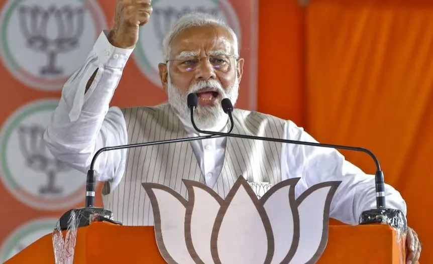 जब तक जिन्दा हूं, धर्म के आधार पर आरक्षण नहीं होने दूंगा: PM मोदी 