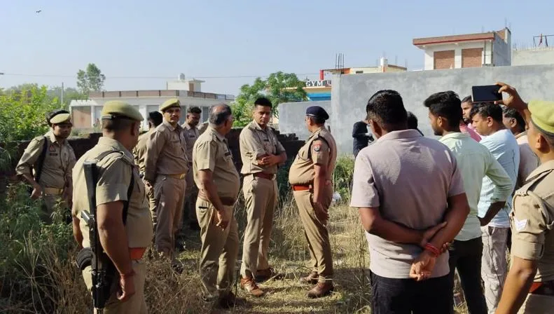 बरेली: युवक की हत्या कर शव खाली पड़े प्लॉट में फेंका, क्षेत्र में फैली सनसनी