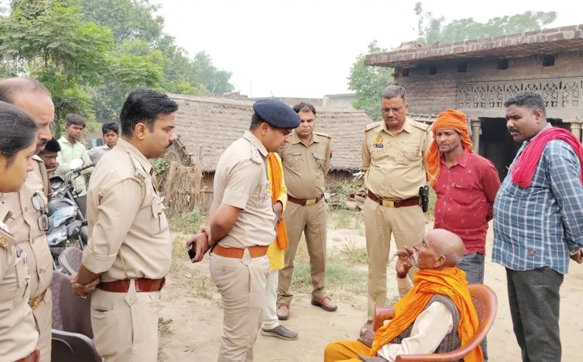 पीलीभीत: पिता-पुत्र की संदिग्ध हालात में मौत, पुत्रवधू और उसके मायके वालों पर हत्या का आरोप...पुलिस छानबीन में जुटी 