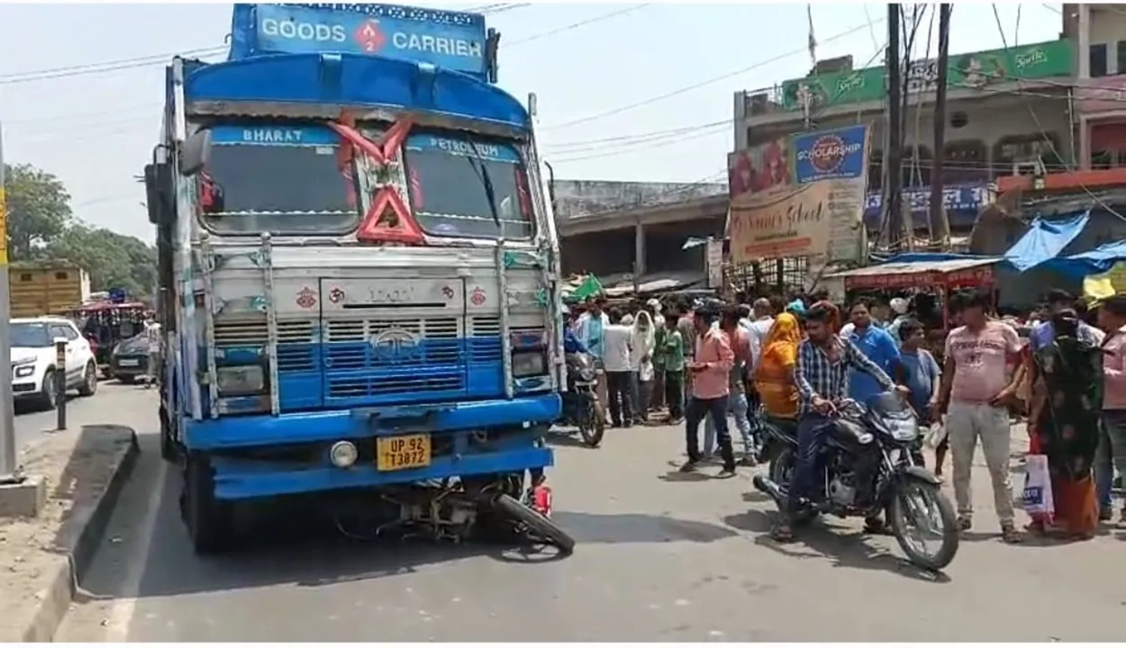 हरदोई: गैस सिलेंडर लदे ट्रक ने बाइक सवार दंपती को रौंदा, मौत