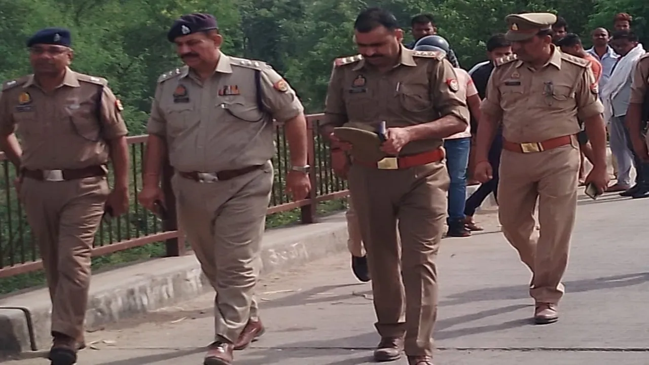 अयोध्या: ऐमी घाट पुल के नीचे मिला रक्तरंजित शव, हत्या की आशंका 