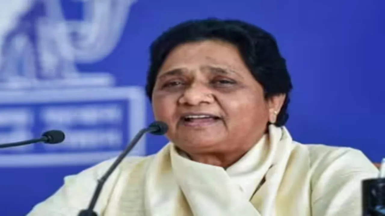 वोटिंग मशीन में गड़बड़ी नहीं हुई तो भाजपा हो जाएंगी सत्ता से बाहर, बस्ती में बोलीं मायावती
