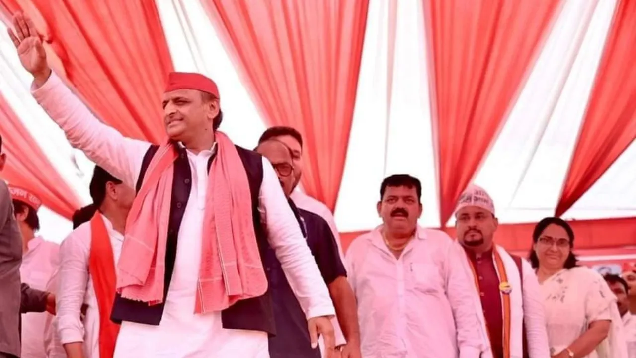 Auraiya में सपा के राष्ट्रीय अध्यक्ष अखिलेश यादव बोले- मोदी योगी सरकार ने देश में भ्रष्टाचार को बढ़ावा दिया...