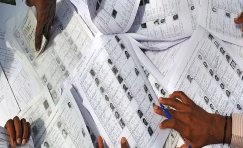 मप्र: मतदाता पर्ची नहीं मिलने पर 18 लोगों को इनाम में दिया गया ‘मल्टीप्लेक्स’ का सिनेमा टिकट 