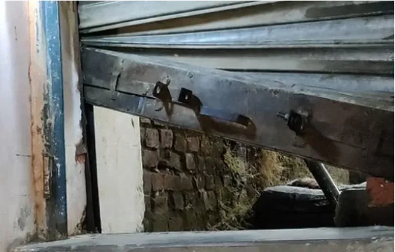 काशीपुर: शटर काटकर दुकान से चार लाख के मोबाइल चोरी