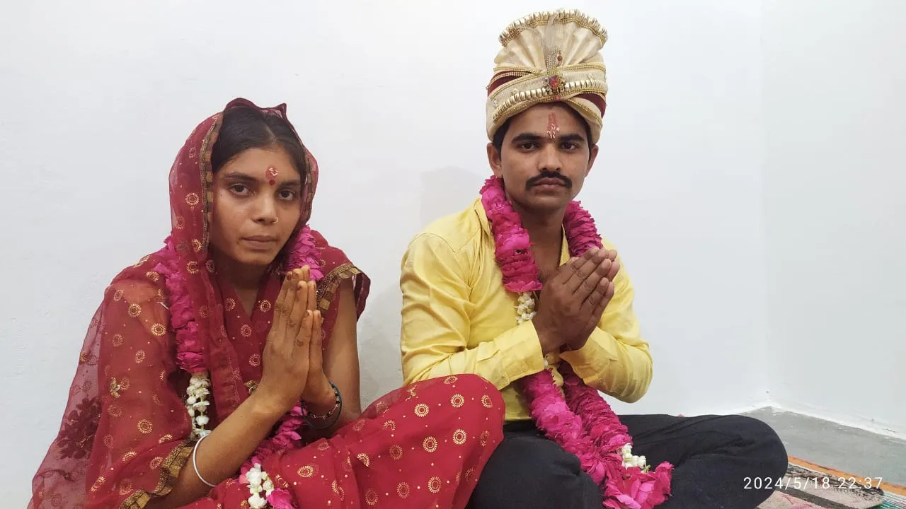 बरेली: बिजनौर की निशा ने राजेश से रचाई शादी, इस्लाम धर्म छोड़कर सनातन अपनाया, जमकर किया डांस 