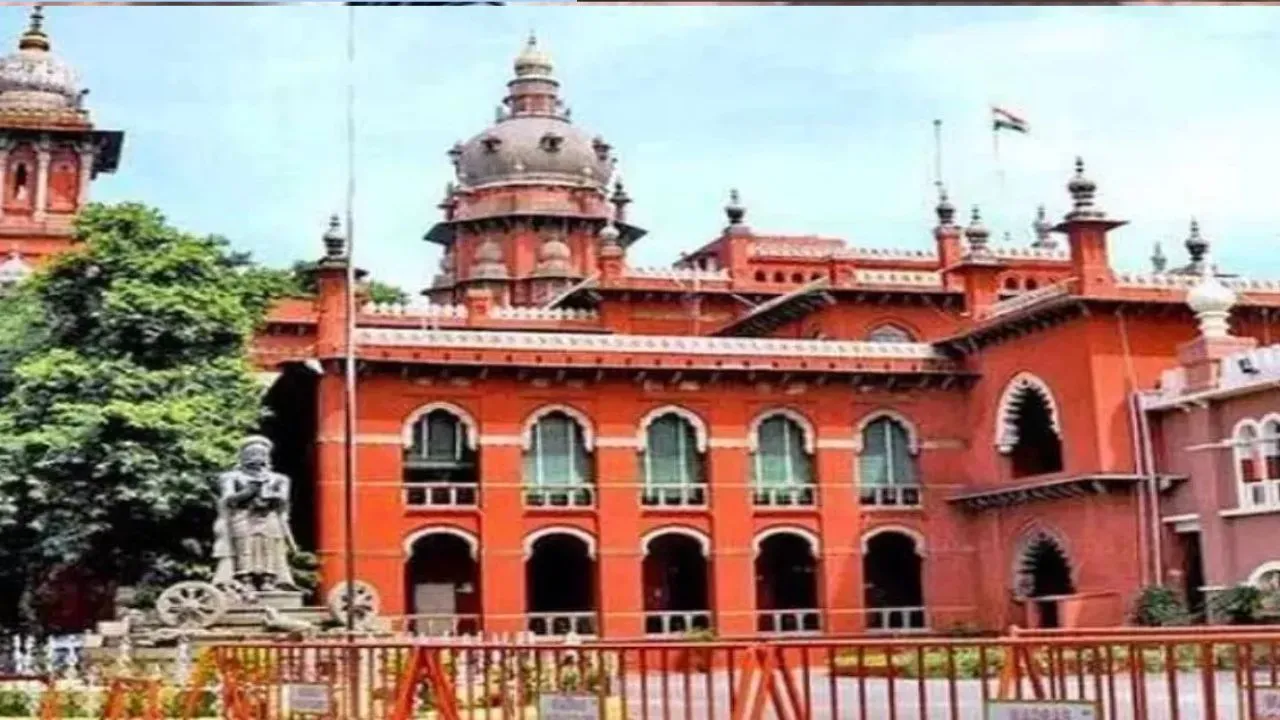 अवैध रेत खनन मामले में तमिलनाडु के जिलाधिकारियों को अनावश्यक परेशान न करे ईडी: सुप्रीम कोर्ट