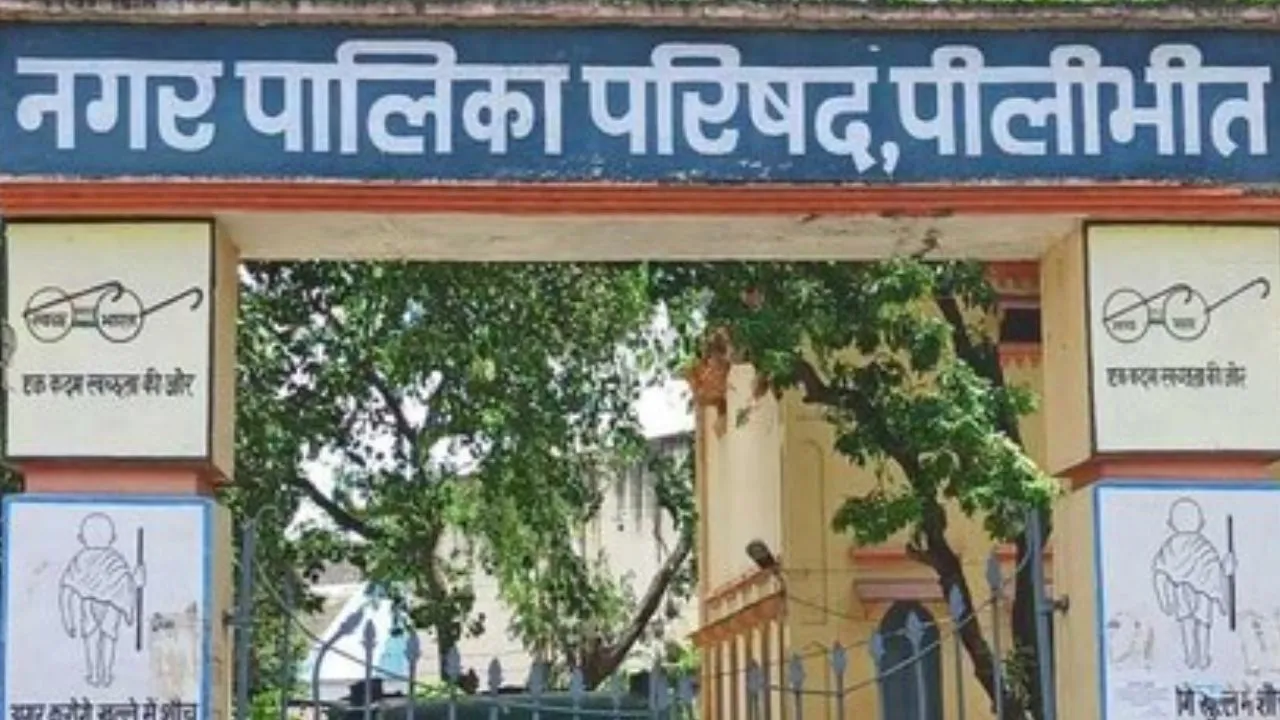 पीलीभीत:  एडीएम की सख्ती के बाद रिपोर्ट तैयार, नगर पालिका के 7 वाहन खराब 