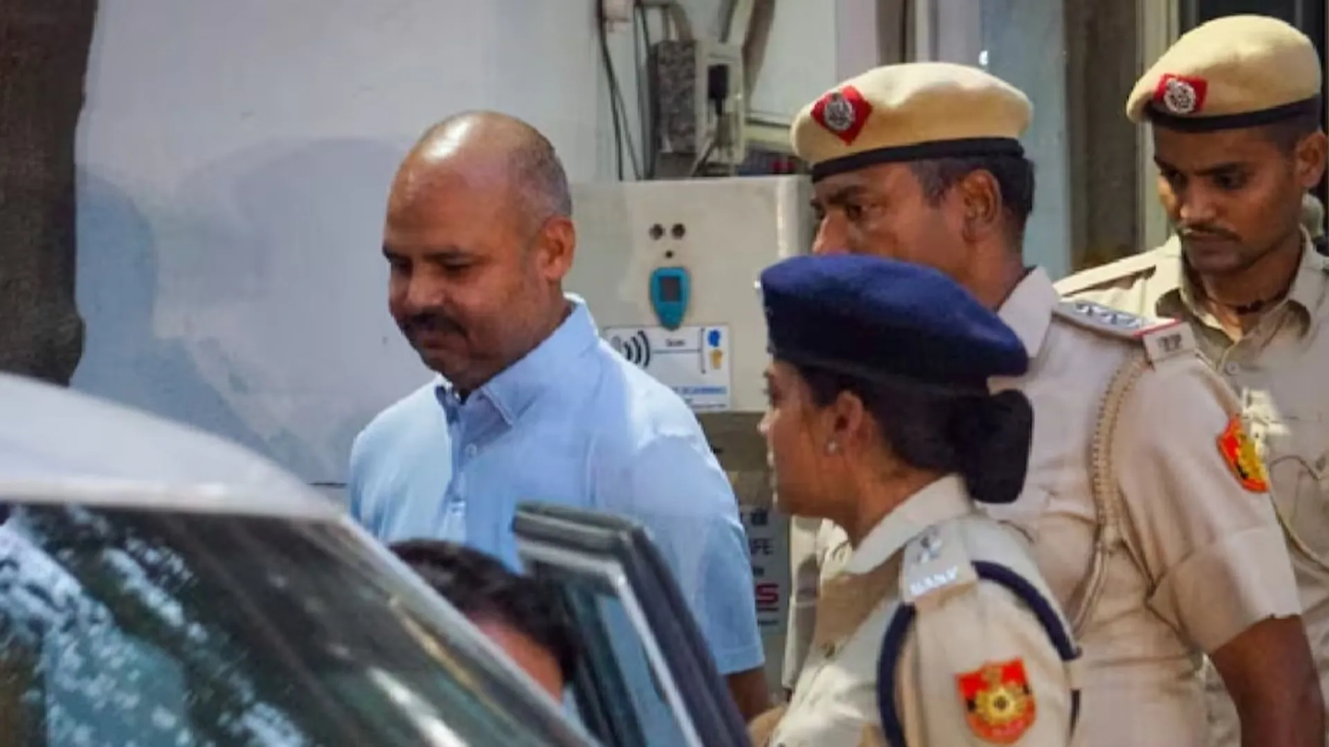 स्वाति मालीवाल केस: बिभव कुमार को कोर्ट ने तीन दिन की हिरासत में भेजा, पुलिस ने मांगी थी 5 दिन की कस्टडी